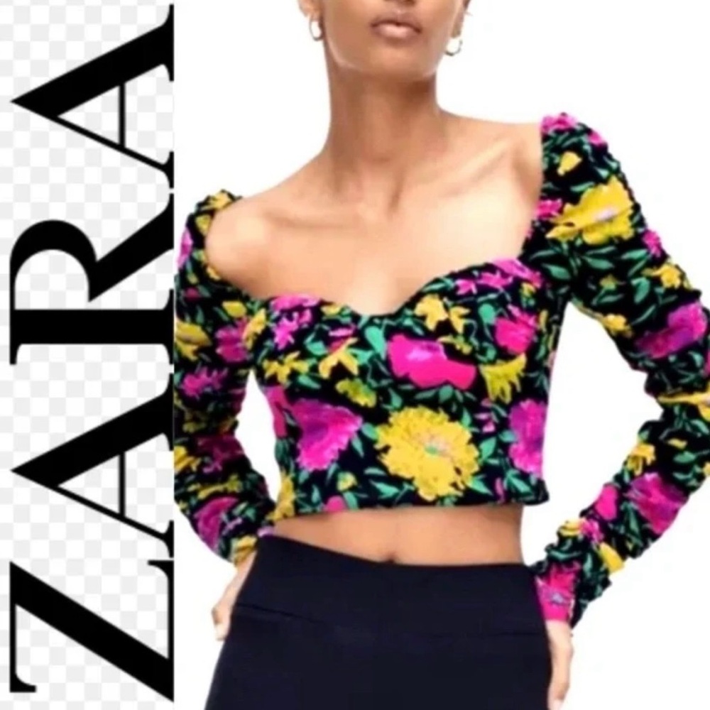 Zara Floral Long Sleeve Crop Top Medium